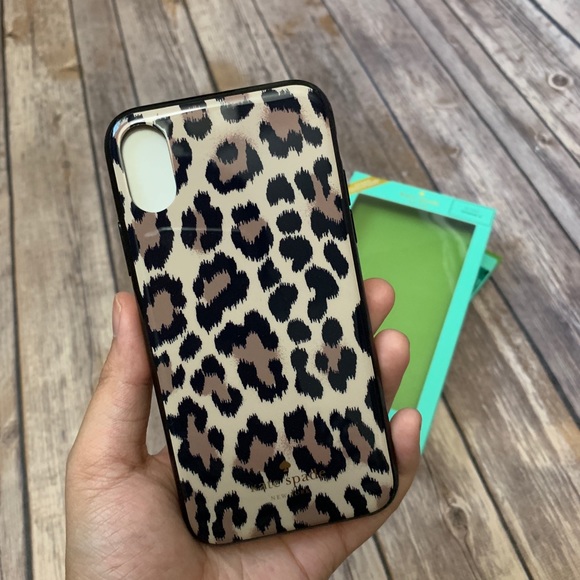 kate spade Accessories - Kate Spade Classic Leopard iPhone X/XS Case